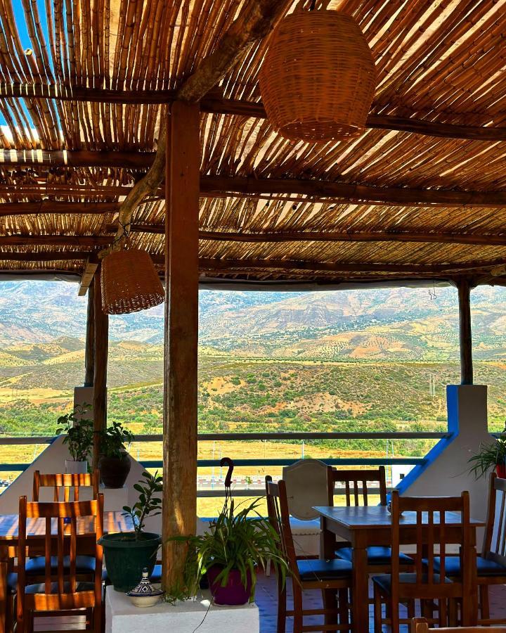 Auberge Dalia Шефшауэн Экстерьер фото