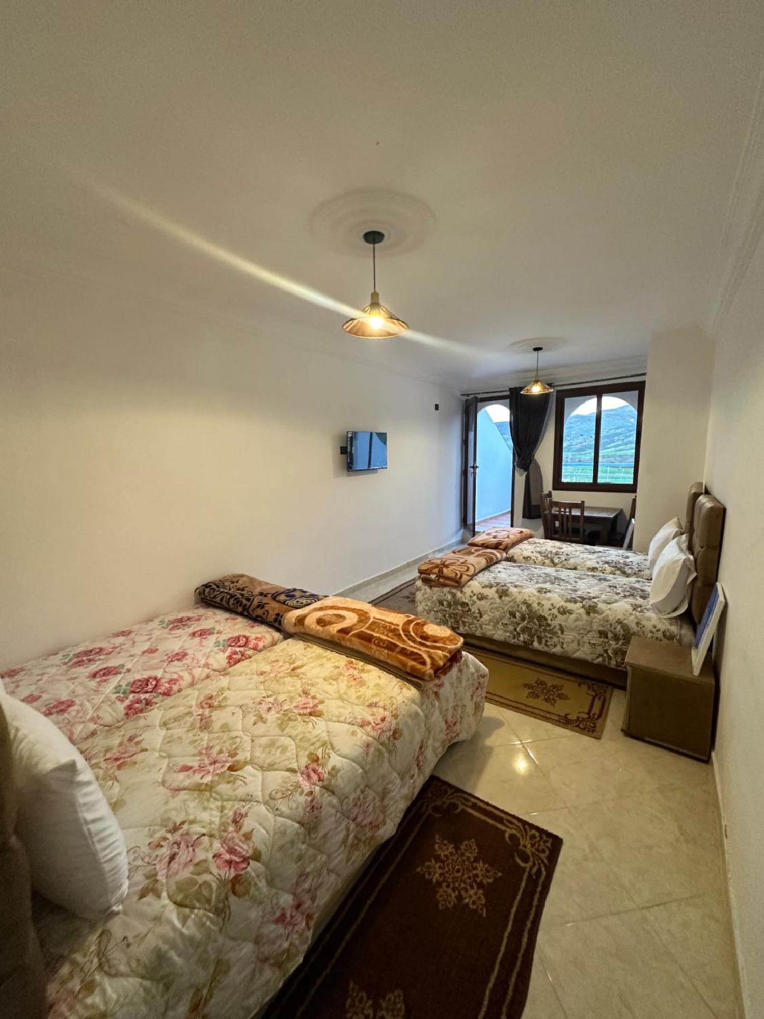 Auberge Dalia Шефшауэн Экстерьер фото